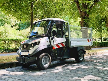 Steel mesh sides - Groundskeeping