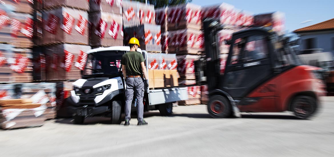 Alke' long wheelbase commercial vehicle